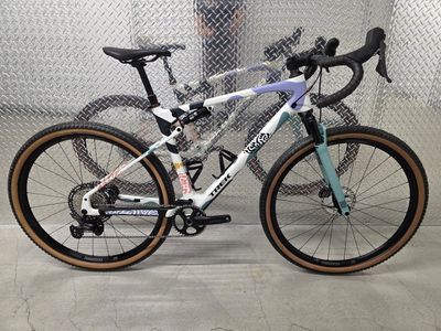 Trek CheckOUT SL 5 56 M/L
ML (56)