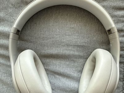 Beats Studio pro headphones