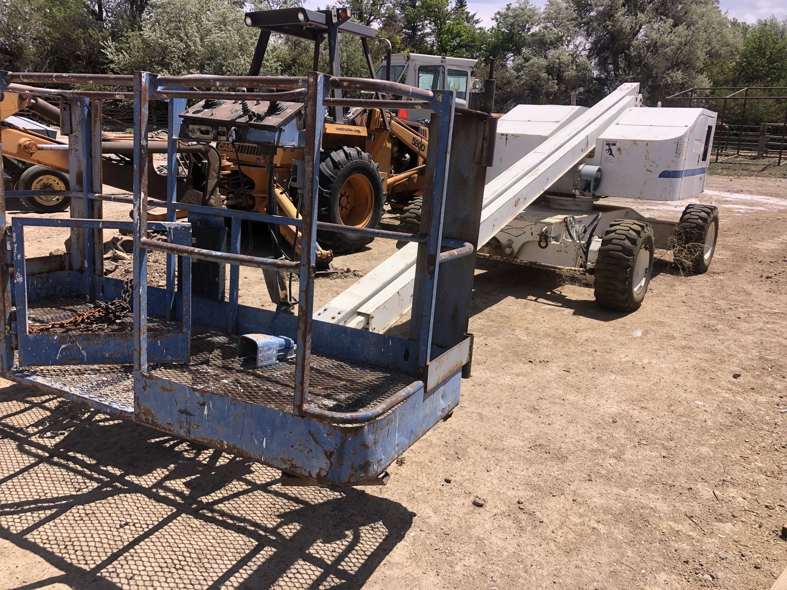 All Terrain Reach Lift