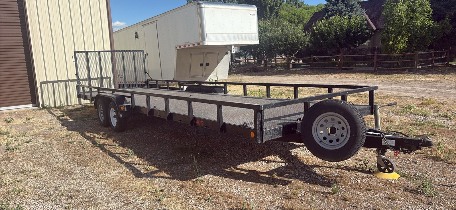 2020 Echo 26’ steel top flatbed trailer