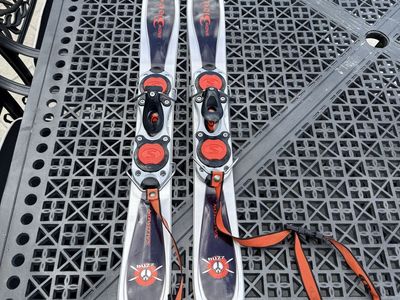 Salomon Snowblades BUZZ 90cm Adjustable Bindings Freestyle Ski W Security Strap