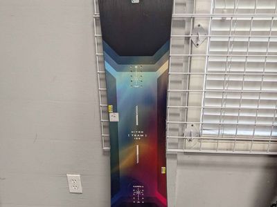 Nitro Team 152cm Snowboard - Lightly Used 2026