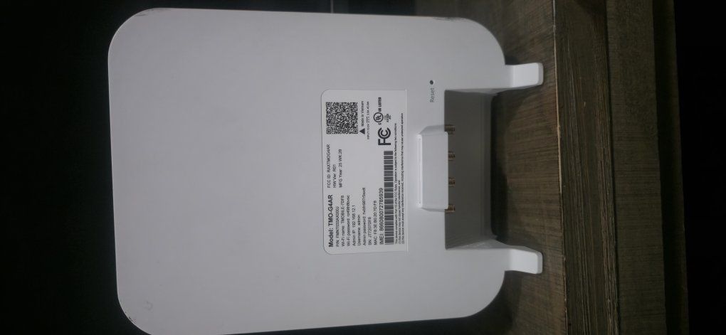 T-Mobile & Verizon Internet Router