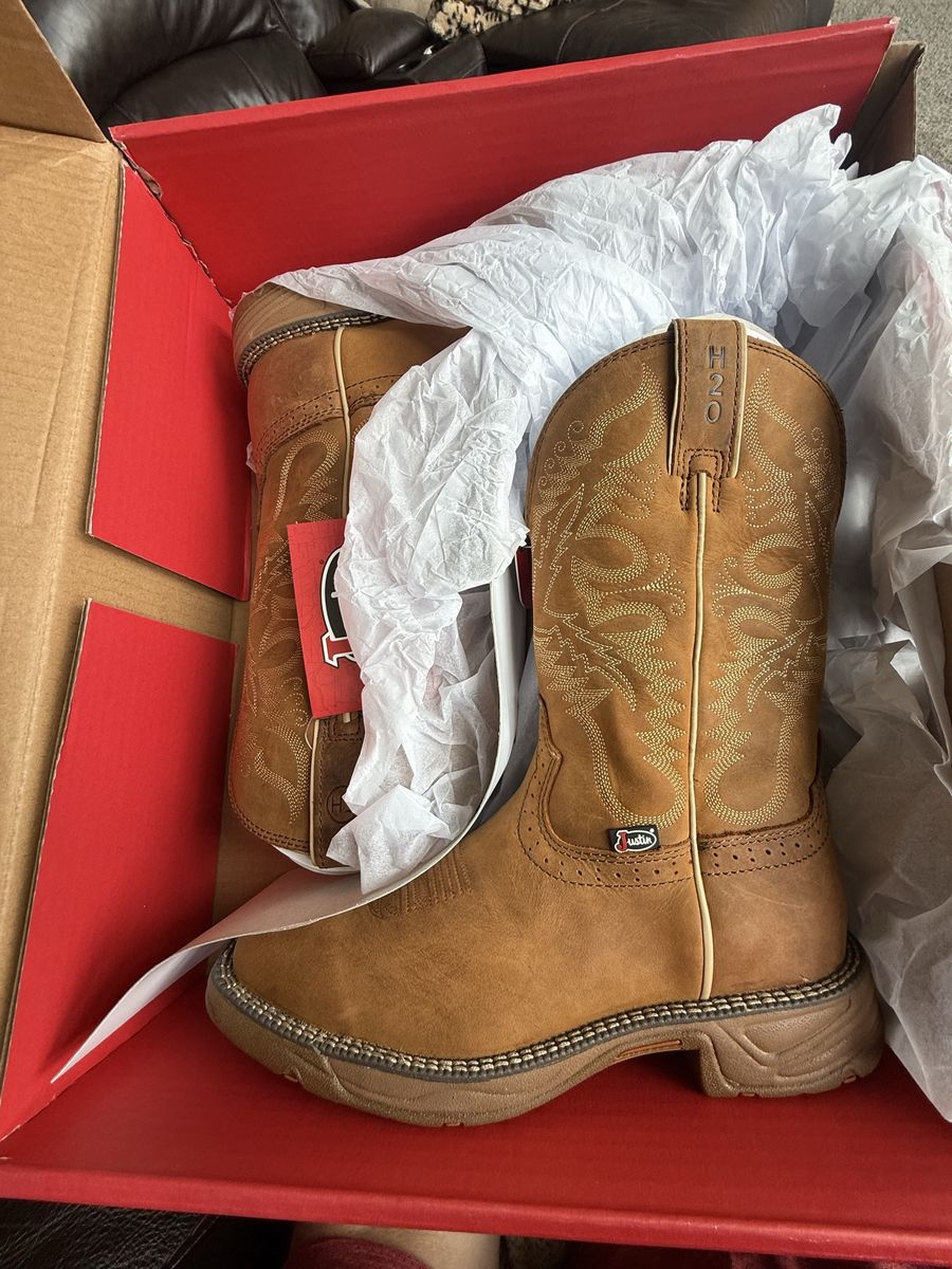 Women’s Justin work boot