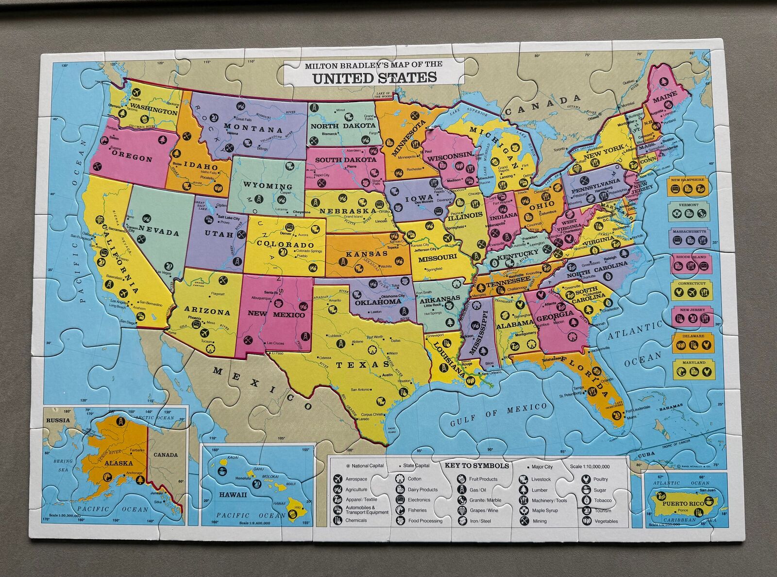 Map of the United States Jigsaw Puzzle by Milton Bradley
