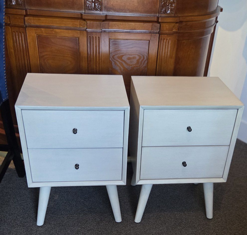 White Nightstands Set of 2 Brand New