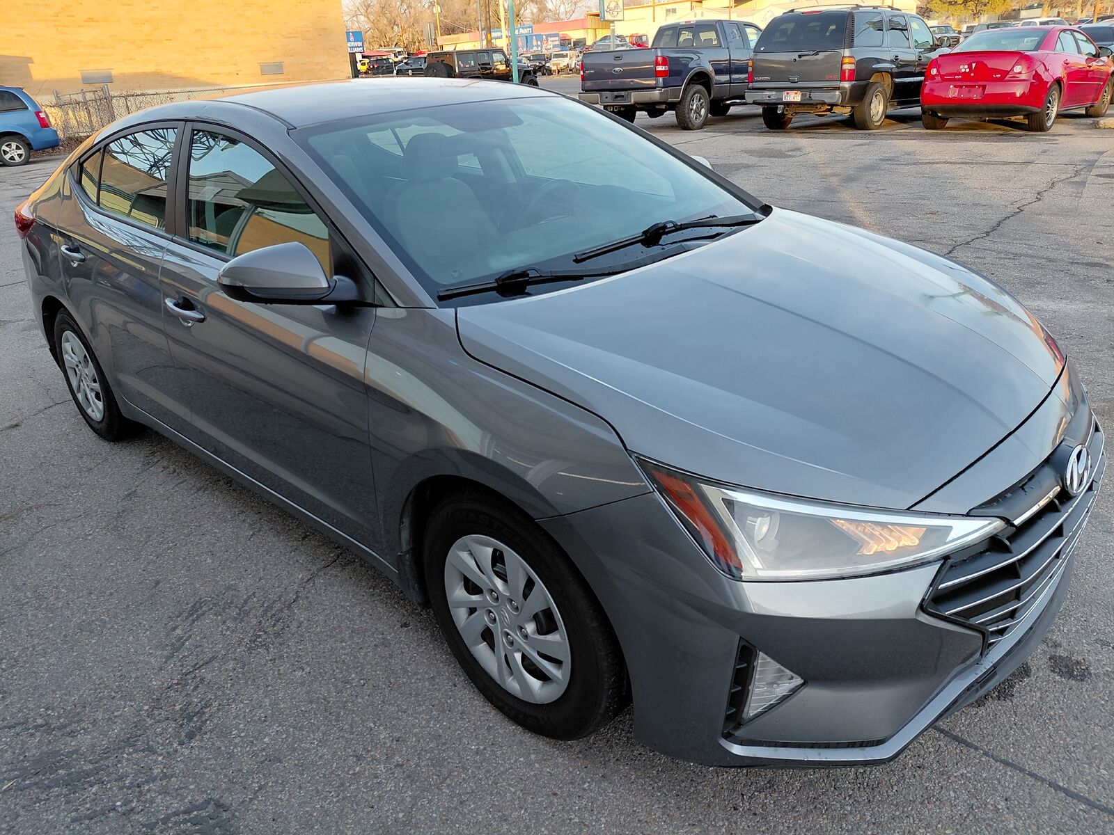 2019 Hyundai Elantra SE