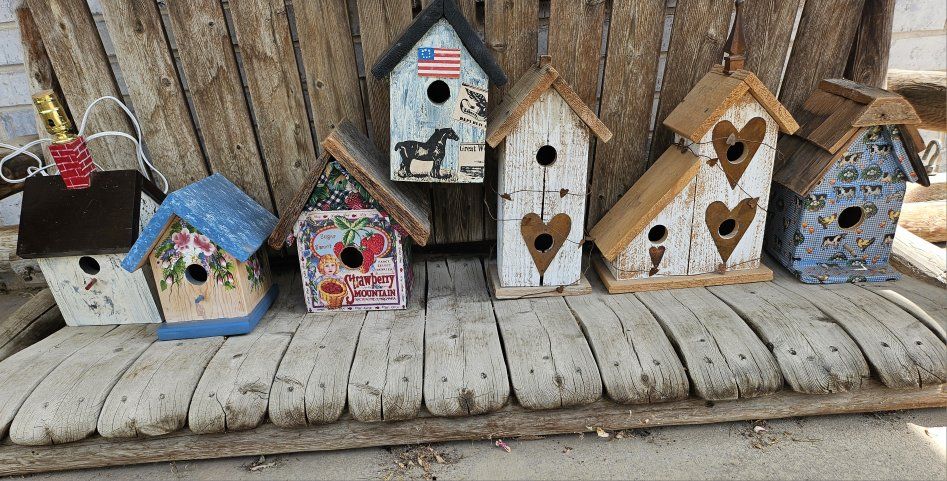 7 Rustic Decorative Wooden Birdhouses 