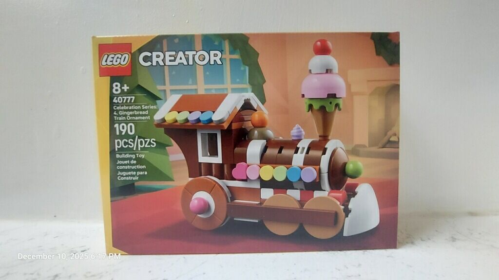 Brand New Lego Creator Gingerbread Train Ordament. Set #40777. Never been opened or used
