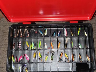 lures For Fishing please Read