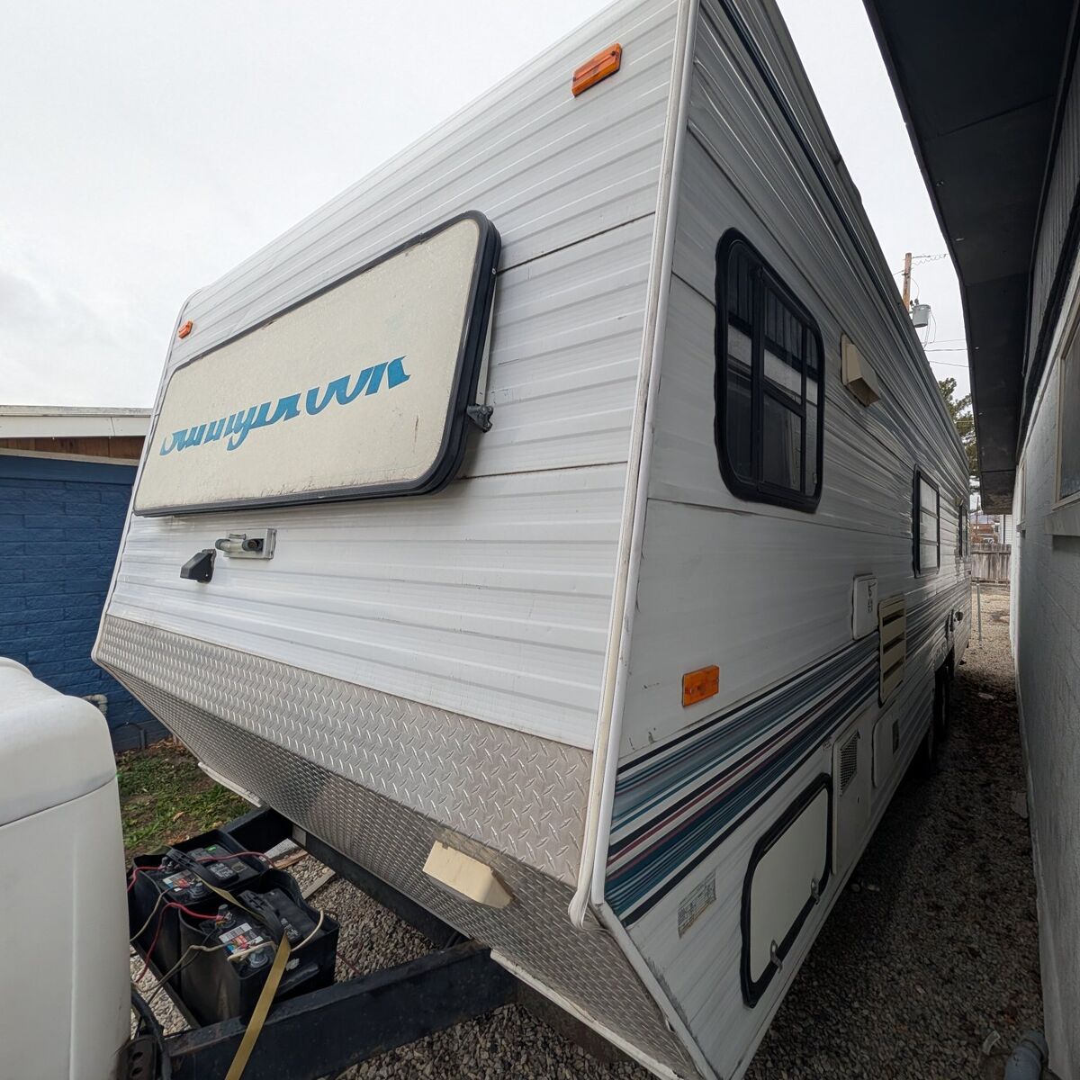 1996 Sunnybrook 26 Travel trailer