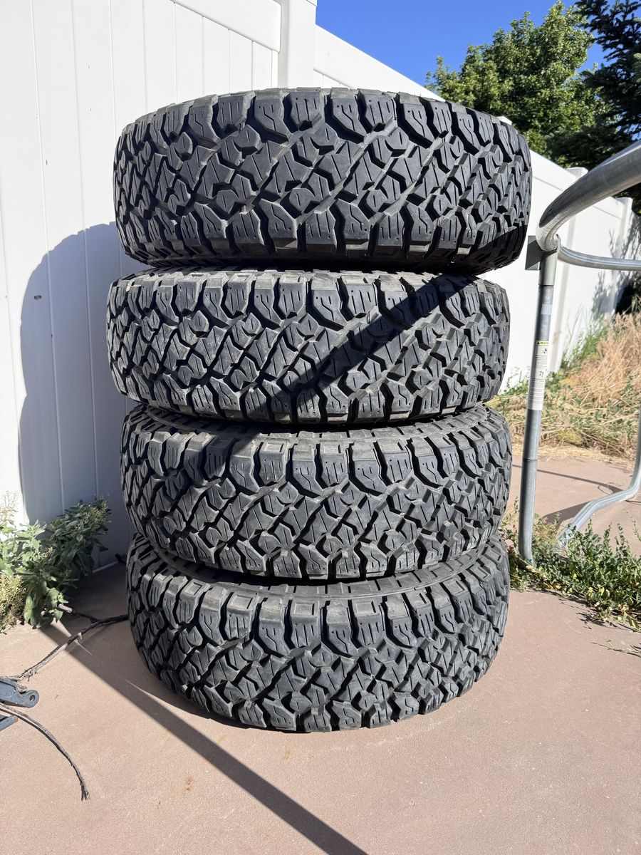 Kenda Klever RT 35x10.5R17 w/ Toyota Wheels