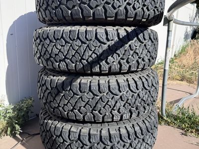 Kenda Klever RT 35x10.5R17 w/ Toyota Wheels