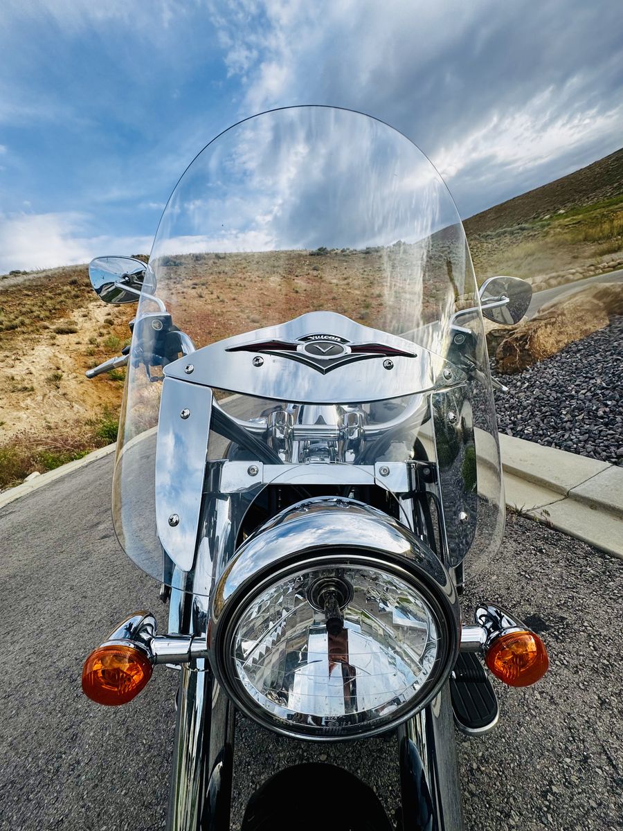 Main image 9
