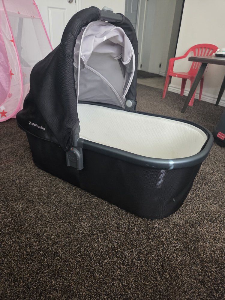 UPPAbaby Bassinet / Carrycot in Black
