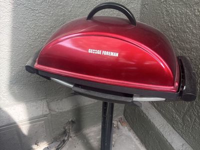 George Foreman Indoor/Outdoor Electric Grill w/ Stand - Red, Portable, Used
