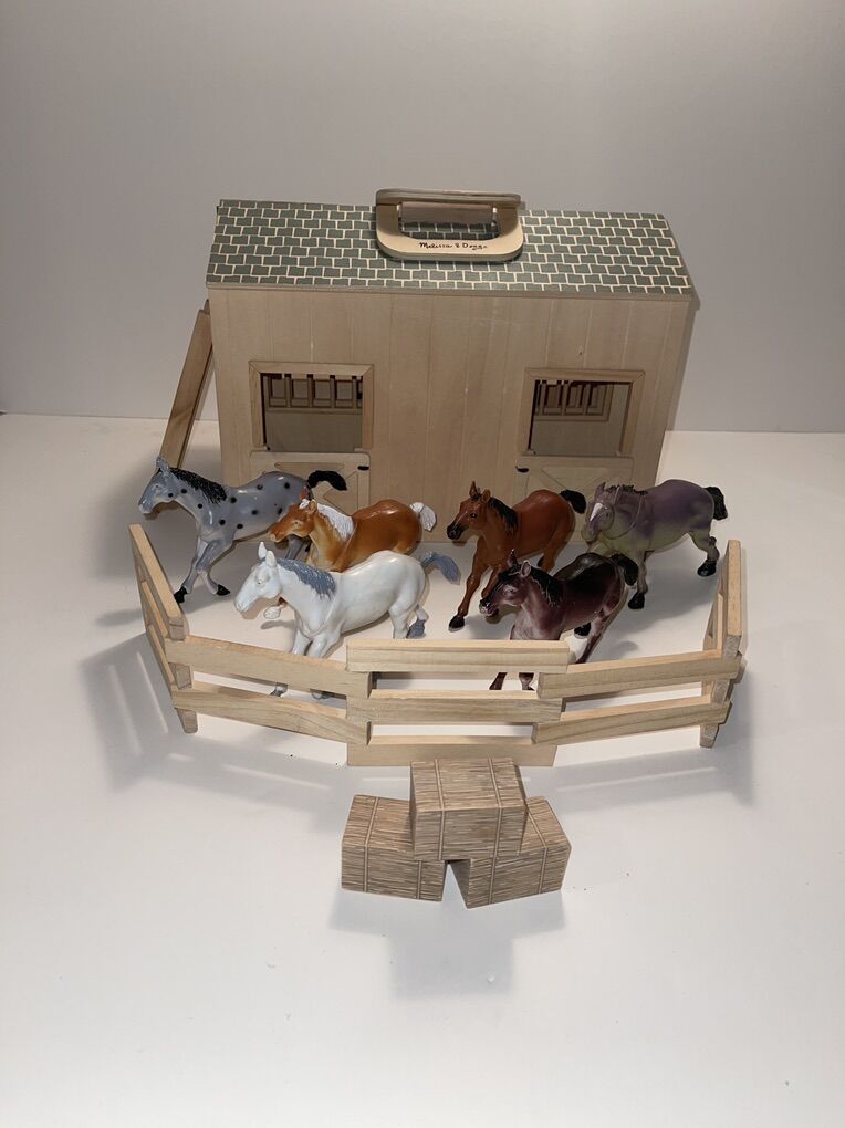 Melissa & Doug Fold & Go Wooden Stable