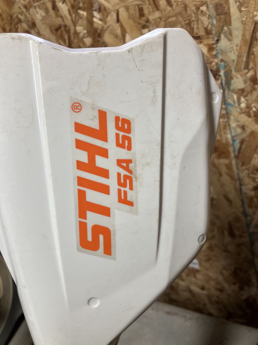 Stihl FSA 56 trimmer