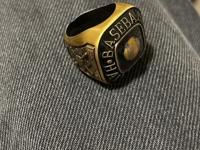 Nolan Ryan Hall Of Fame ring