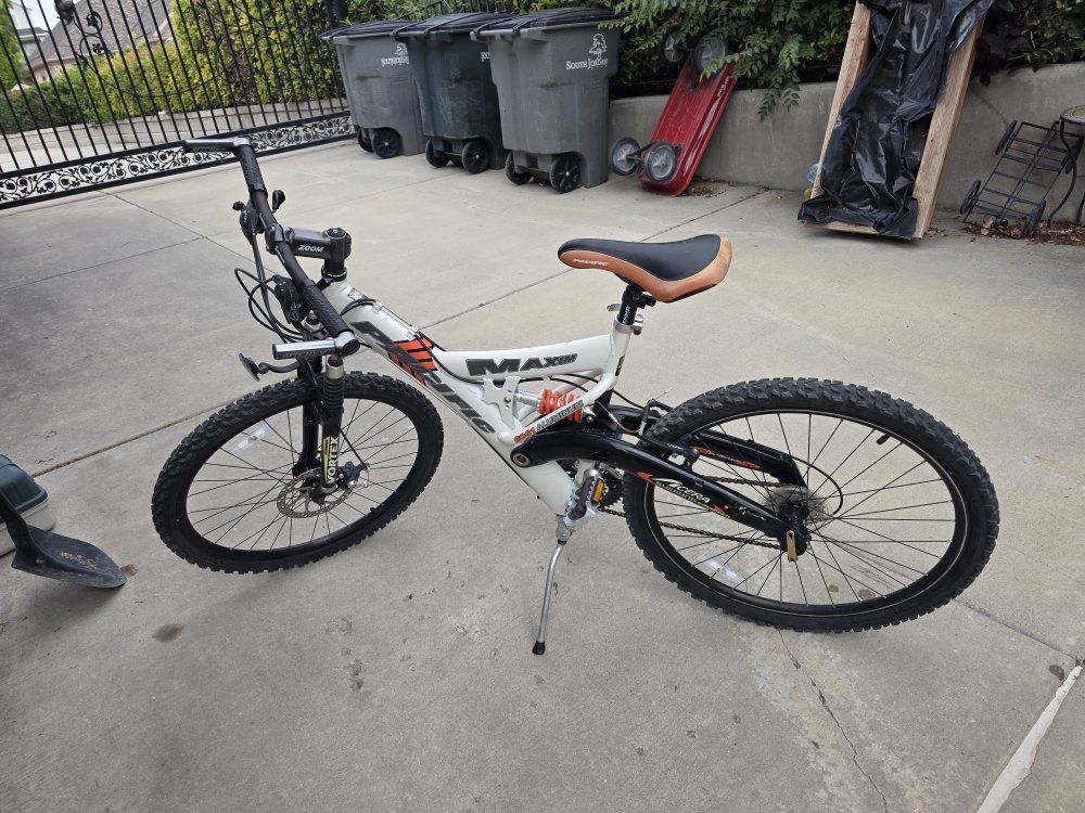 Pacific Maxim 6061 Aluminum Full Suspension Mountain Bike - Shimano Equipped