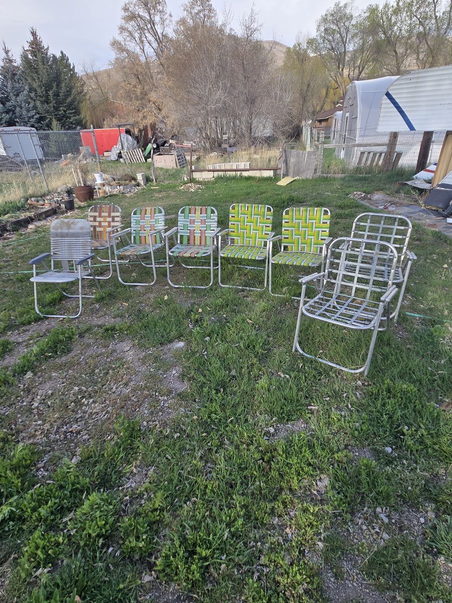 Chairs, lawn or camp