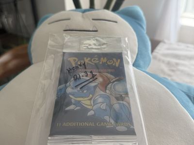 Pokemon Cards - Base Set Booster (Unlimited) - Heavy - Blastoise Art