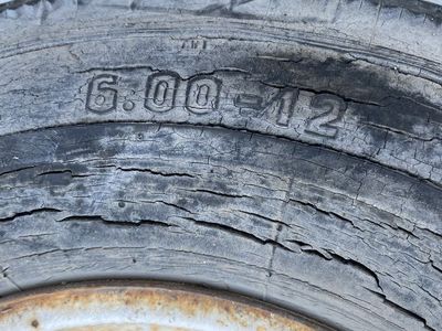 12”x6” tire/wheel