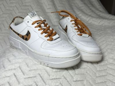 Nike Shoes! All Like New shape