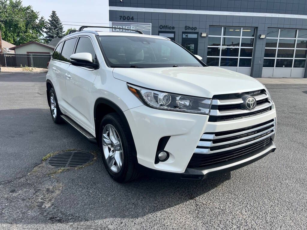 2017 Toyota Highlander Limited
