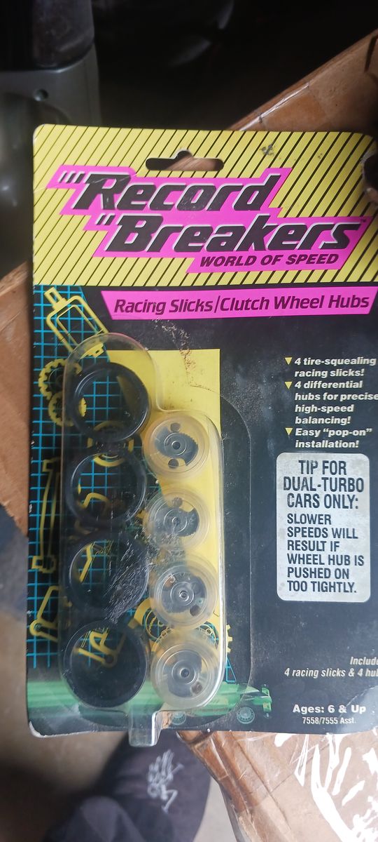 Toy tires and wheels