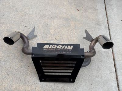 Gibson Performance Exhaust Dual System with Black Heat Shield