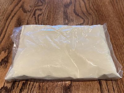 Strontium Aluminate 2 lb 4 oz bag