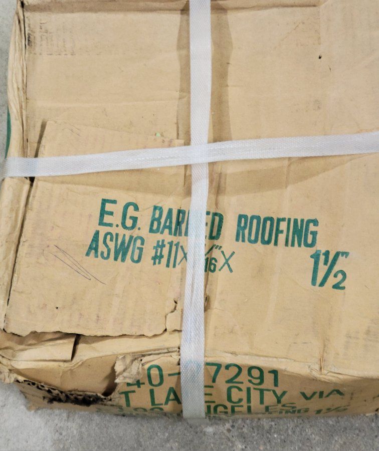 E.G. Barred Roofing Nails - ASWG #11, 1-1/2" x 16X, 50 lbs - Made in Japan