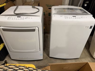 LG Washer And Dryer Set