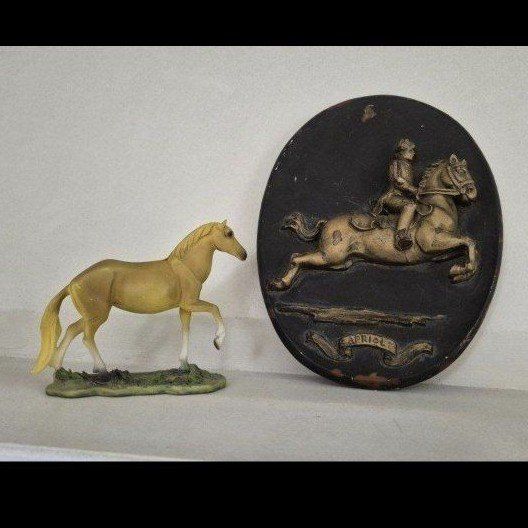 Horse Figurine & Wall Plaque