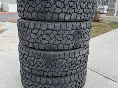 275/65R20 Toyo AT3 Load E