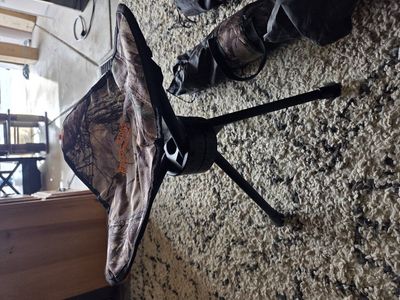 4 Tripod Fishing Chairs