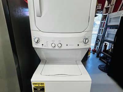 Ge Electric Stackable Like New!