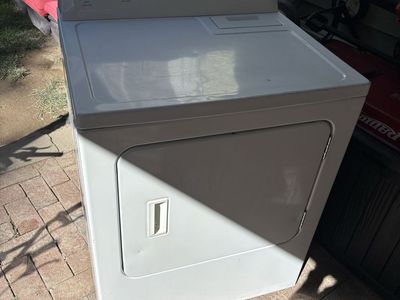 Amana super capacity electric dryer
