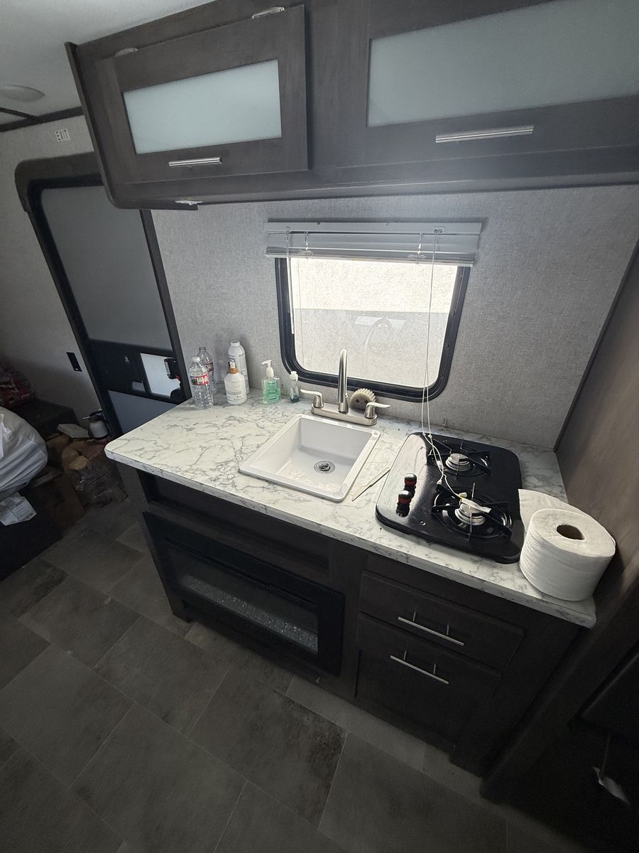Main image 11