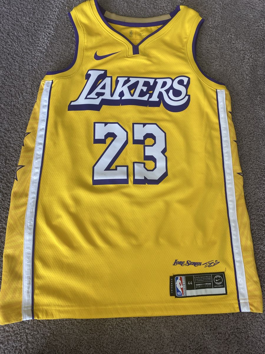 Nike LeBron James Los Angeles Lakers #23 Yellow NBA Jersey Size 44/M