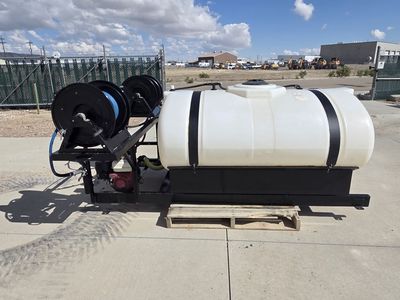 300 Gal Sprayer
