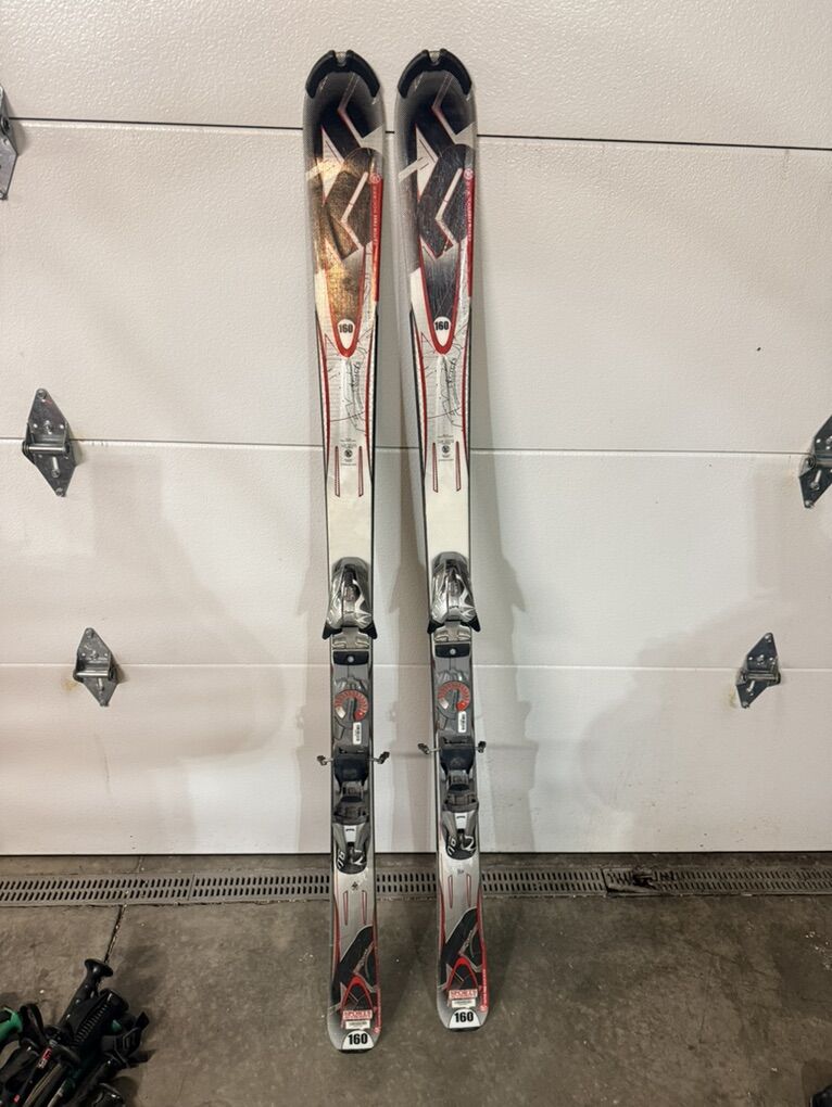 Skis