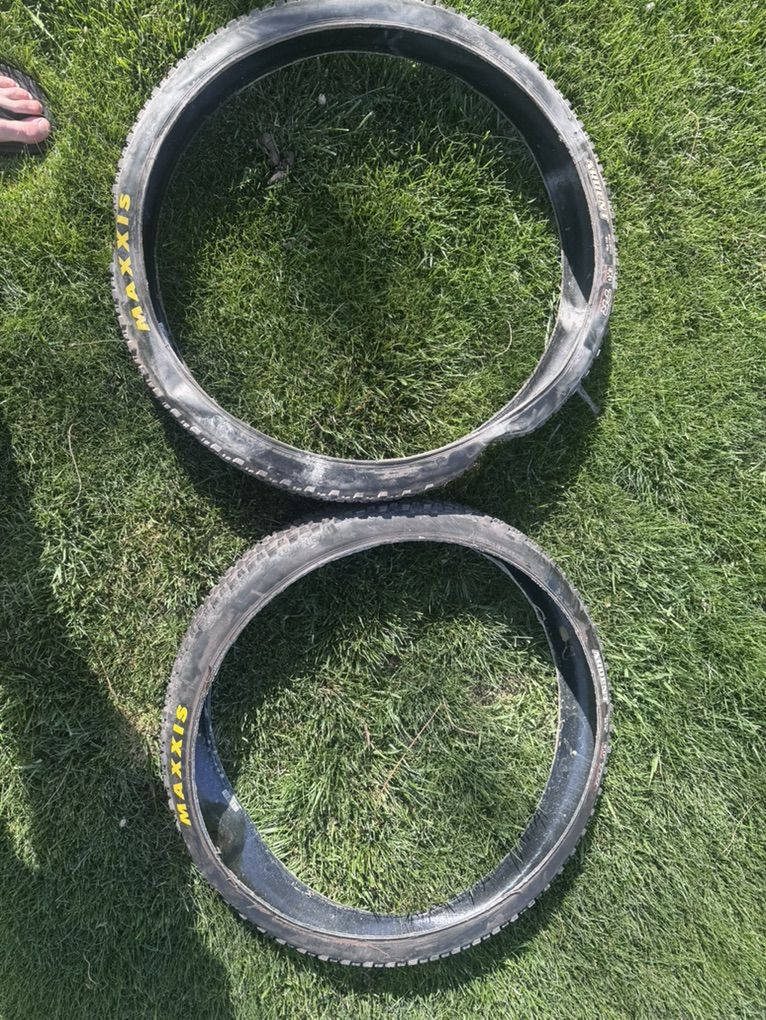 Maxis Arden Tires 2.4