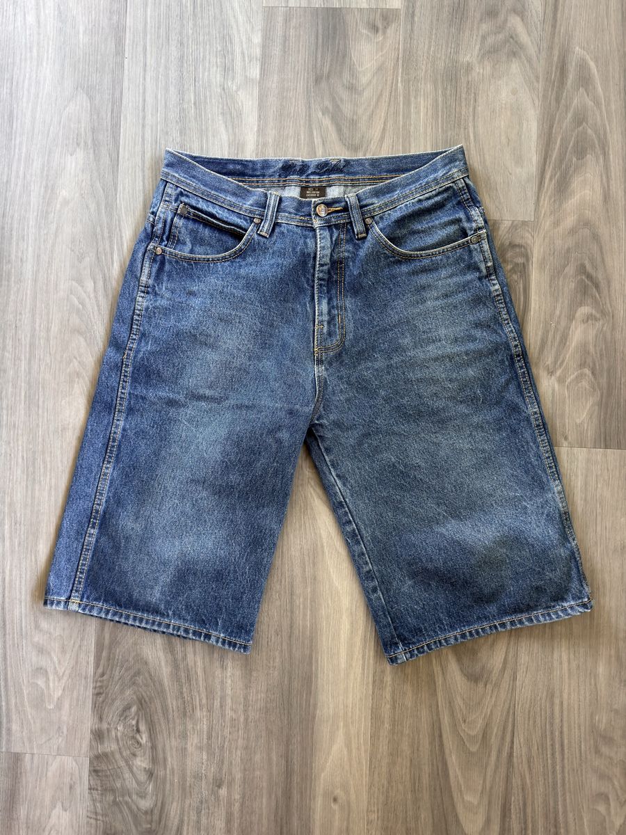Baggy denim shorts