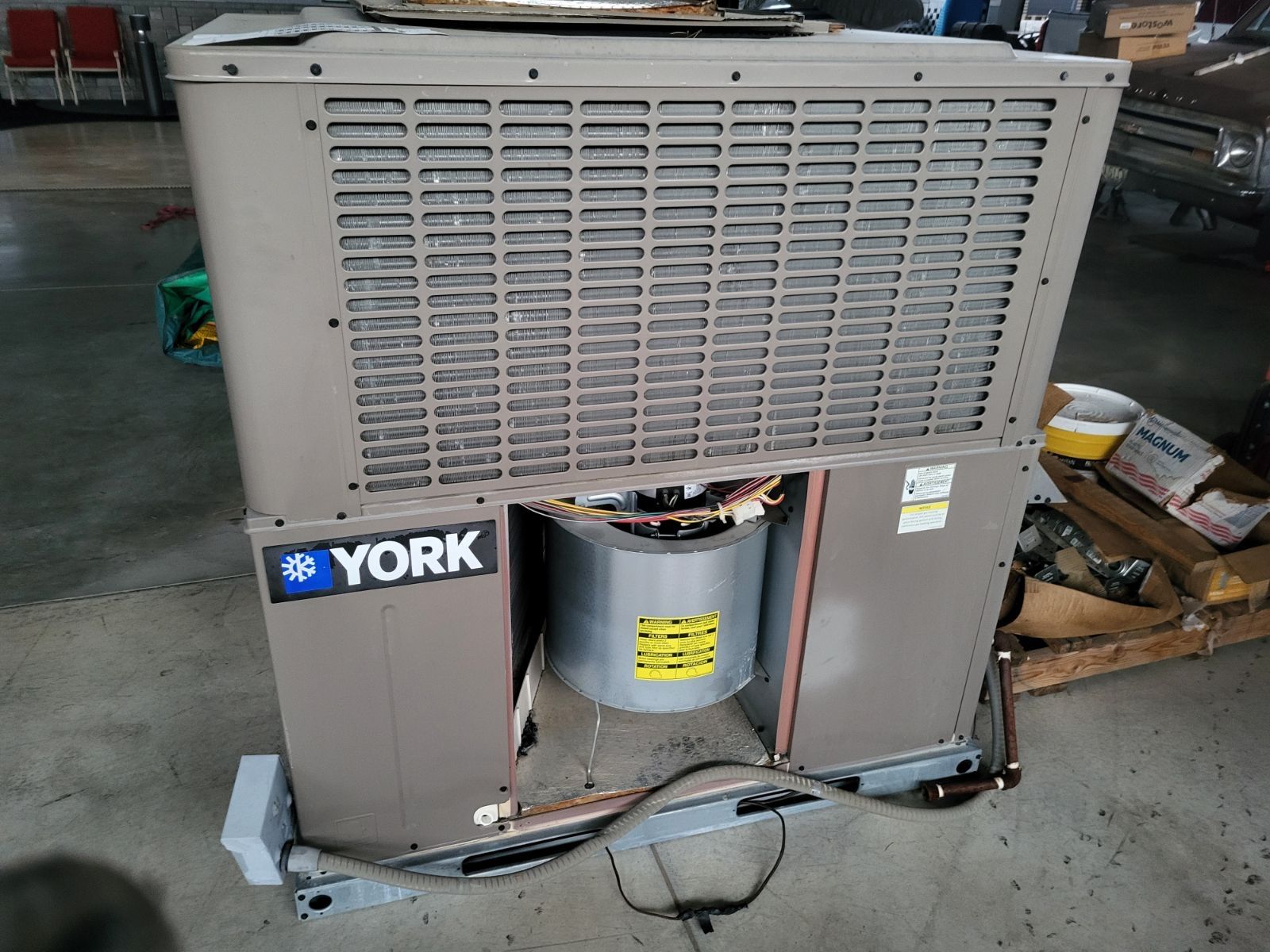 York Two-Stage HVAC Unit - Electric Cooling & Gas Heating - Great Condition