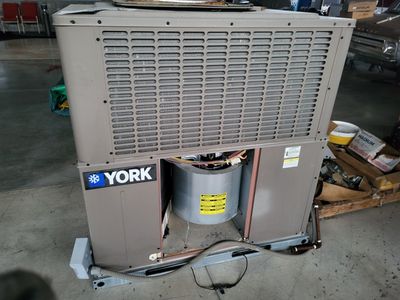 York Two-Stage HVAC Unit - Electric Cooling & Gas Heating - Great Condition