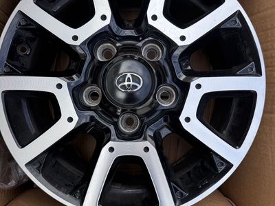 Toyota Tundra Wheels