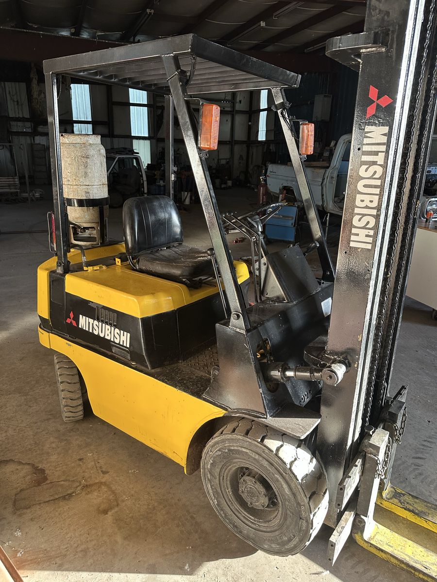 Forklift