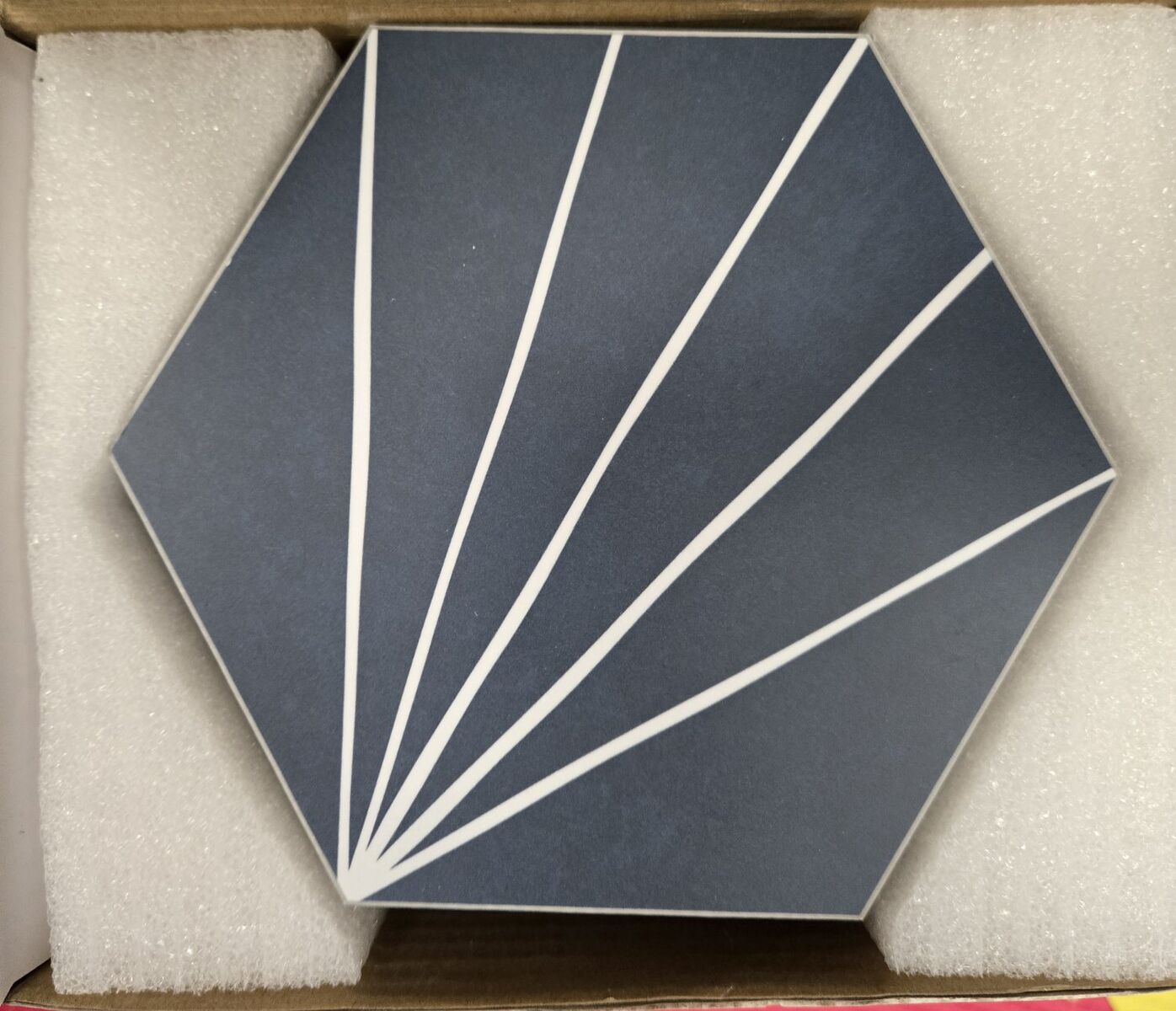 Sunwings Art Deco Hexagon 6"x 7" Peel & Stick